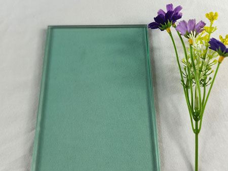 Vidro laminado colorido